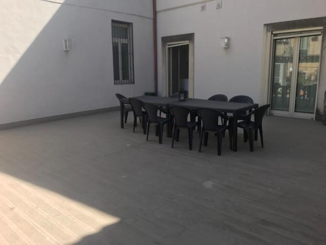 Suite Con Terrazza In Centro Storico Катанія Екстер'єр фото